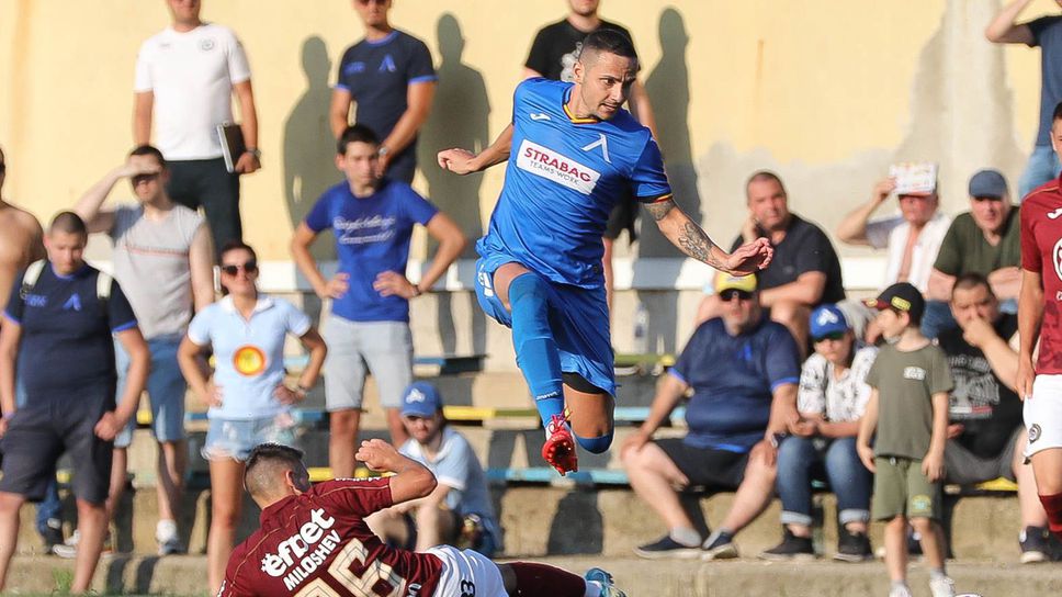 Хубчев: За миг не съм се замислял дали искам да подпиша, Левски си остава голям отбор