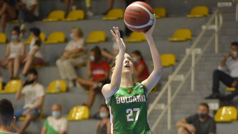 Тежък съперник за България U16 за начало на Чалънджъра във Финландия