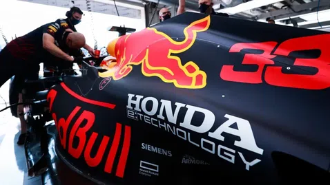  Ред Бул и Хонда ще повдигнат „ Китайска стена “ между тях 