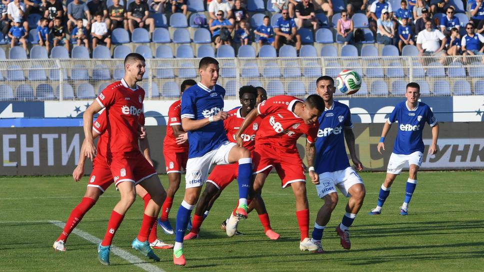 Спартак (Варна) 1:0 ЦСКА 1948, гол от центъра и голяма грешка на вратаря