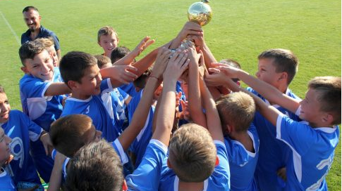 Левски спечели за четвърти път детския турнир за купата "Трифон Иванов"