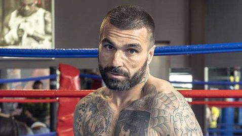  Български боксьор излиза против звездата KSI 