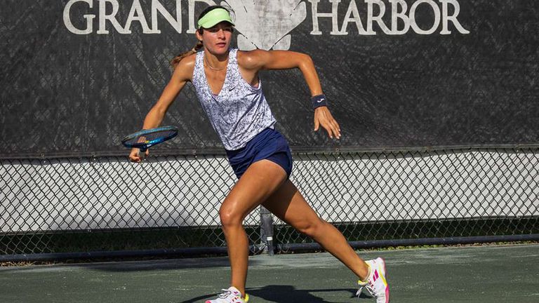 Младата българска тенисистка Лия Каратанчева спечели първа титла на двойки