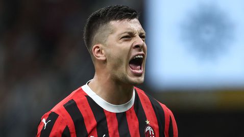 Йович иска да остане в Милан