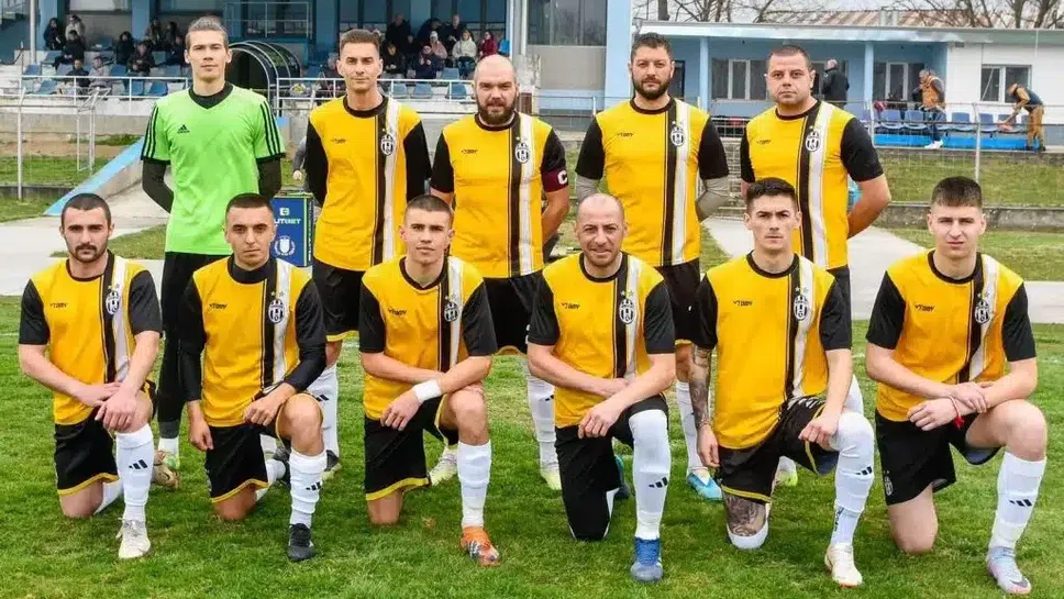 Ювентус (Малчика) с първа победа