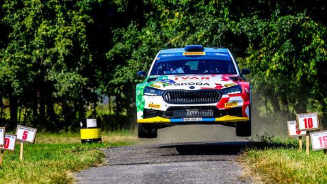  Копецки най-сетне стартира да се откъсва напред в рали „ Барум “ 