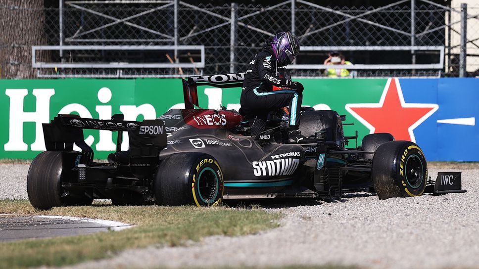 В Мерцедес се надяват на гладък уикенд в Русия