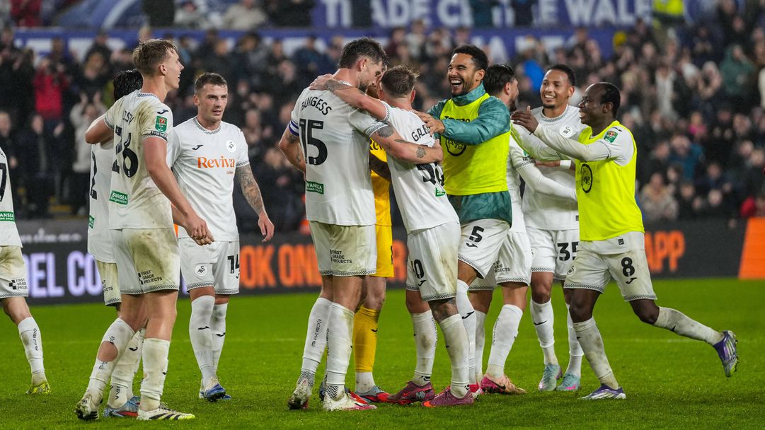 Суонзи изхвърли Нотингам след фантастичен обрат