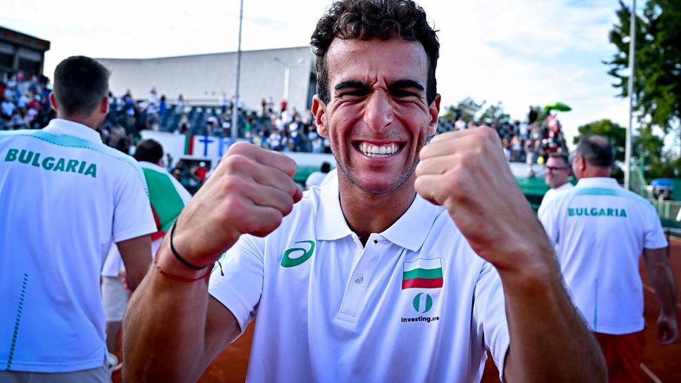 Шестима българи се класираха за четвъртфиналите на двойки на турнира