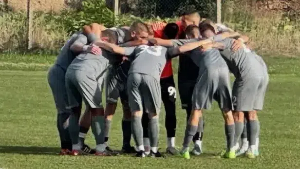 Дузпи осигуриха победа на Загорец над Нефтохимик за купата на България