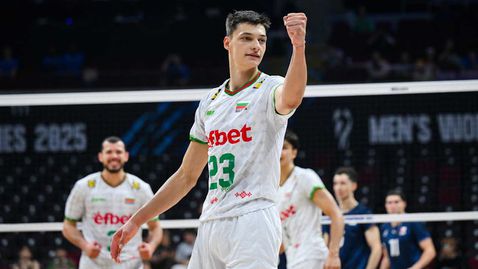 Александър Николов е първи при нападателите след груповата фаза на Световното