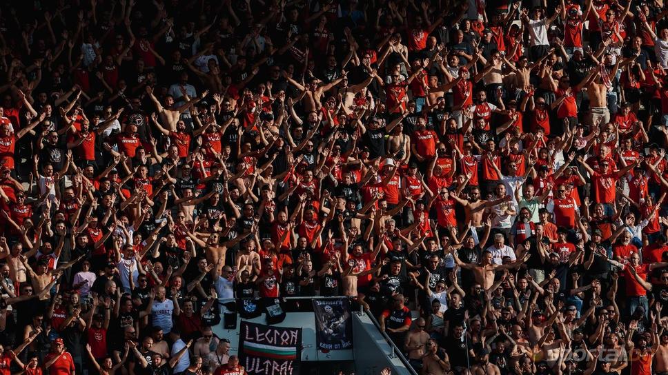 Феновете на ЦСКА плащат по 20 евро за билет на "Лаута"