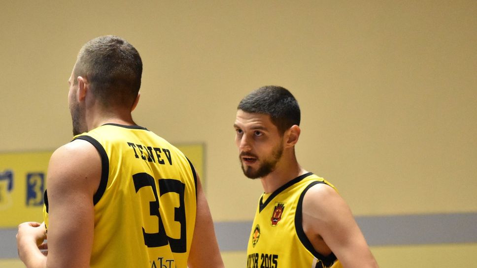 Двуцифрени разлики в повечето от неделните мачове в ББЛ А група