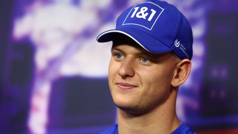  Шумахер сменя Де Врийс в Мерцедес 