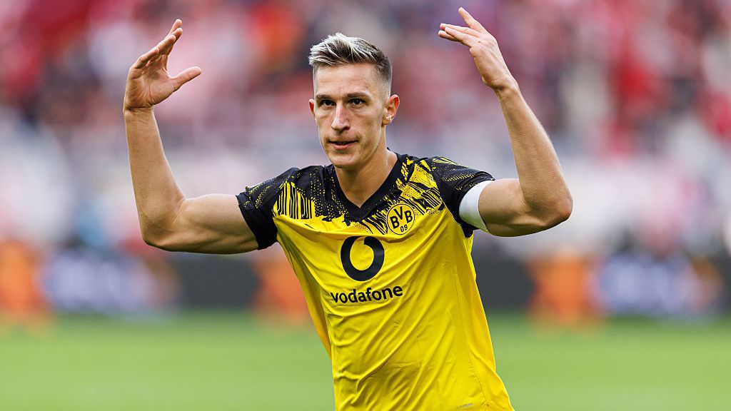 Шлотербек отрече, че се е разбрал за нов договор с Борусия (Дортмунд)
