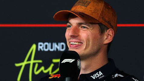  Верстапен още веднъж се подигра на разпоредбите в Макларън 