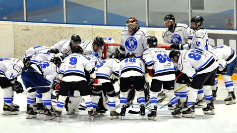 Ирбис-Скейт с убедителна победа на старта на новия сезон