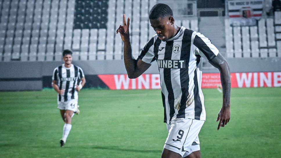 Вихрени 20 минути бяха достатъчни на Локо (Пд) да разбие Ботев (Враца)