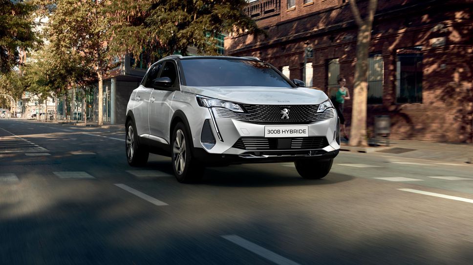 Милионният Peugeot 3008 слeзe от поточната линия