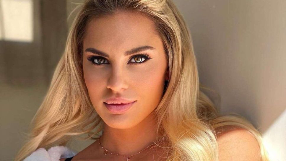 Модел се забърка в любовна интрига