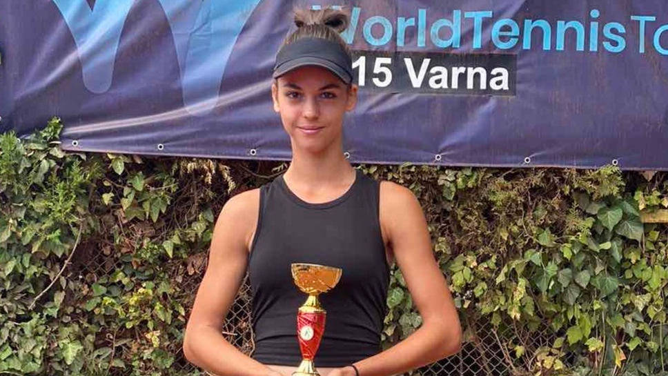Лидия Енчева отпадна на четвъртфиналите на сингъл в Сърбия, Яна Стоянова загуби полуфиналите на двойки