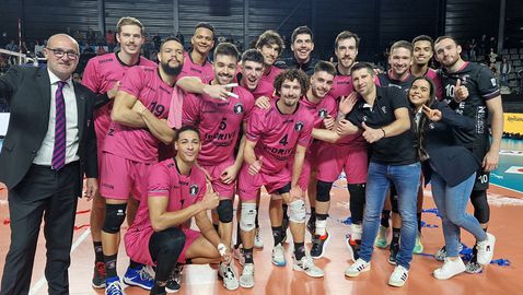  Николай Колев и Нарбон на 1/8-финали за Купата на CEV 