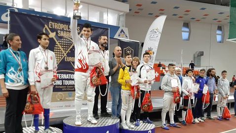 “Сабята на Етрополски” събира големите надежди във фехтовката от цял свят