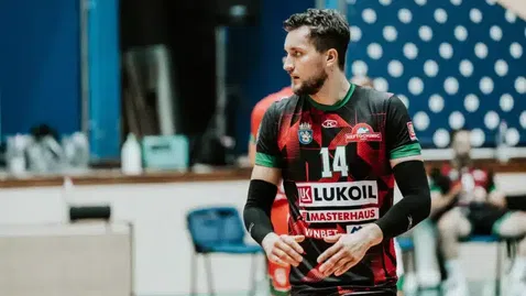 Нефтохимик се раздели със словака Марсел Лукс