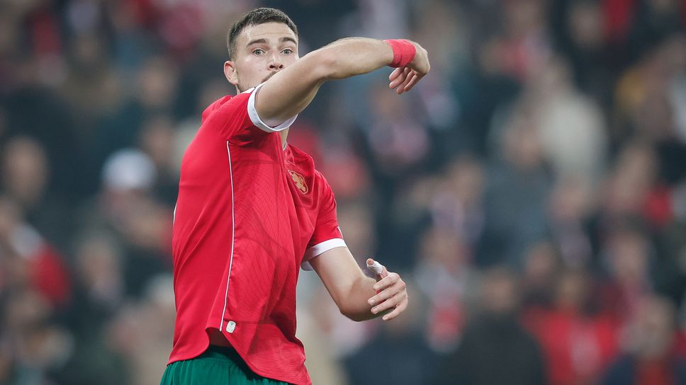 Атанас Чернев е първият футболист, който си вкарва два автогола за националния отбор