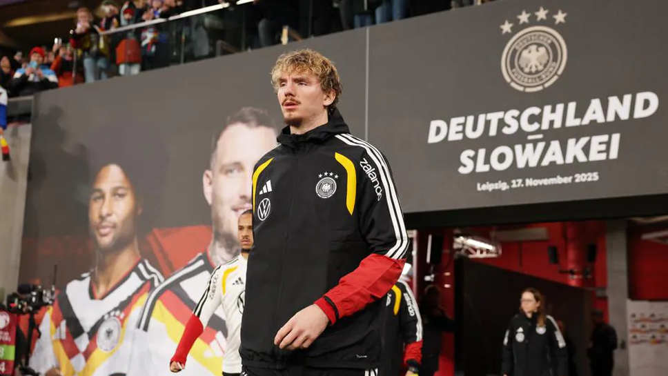 Германия 0:0 Словакия, начало на мача