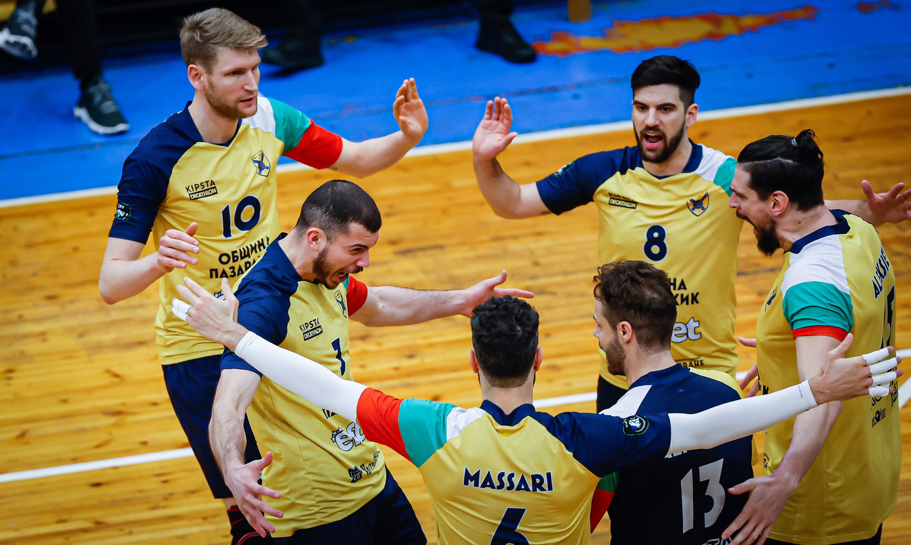 Хебър подчини Монтана след близо 3-часова битка и поведе в Efbet Супер Волей