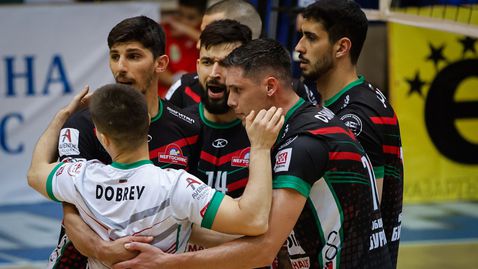  Нефтохимик даде гейм, само че се оправи със Славия 