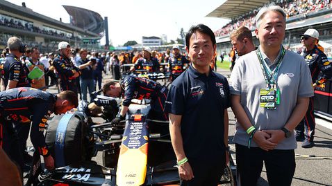 Хонда със специална презентация на задвижващата система на Астън Мартин