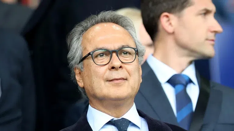  Собственикът на Евертън може да продаде клуба поради огромни финансови загуби 