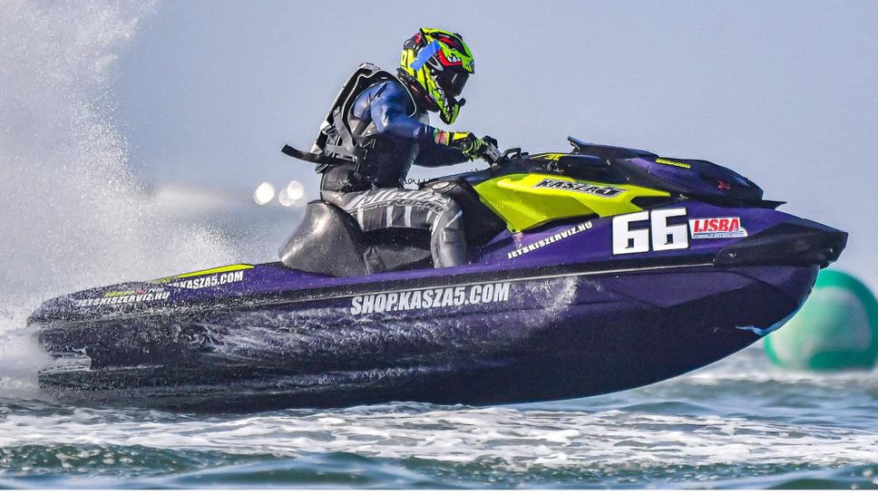 Българин се качи за втори път на подиума на Световните финали по джет ски