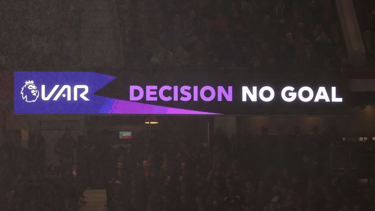 От организацията която се занимава с тълкуването и въвеждането на