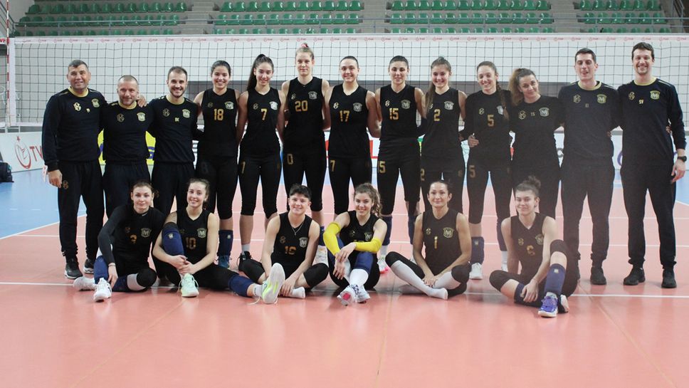 Шампионките с първа тренировка в Истанбул преди мача с Еджзаджъбашъ Дайнавит