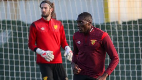 Дебютен гол на Елитон не стигна на Гьозтепе за Купата, тимът на Мъри Стоилов изхвърча след продължения