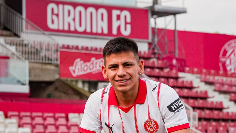 Халфът на Манчестър СитиКлаудио Ечевери се присъедини към Жирона под