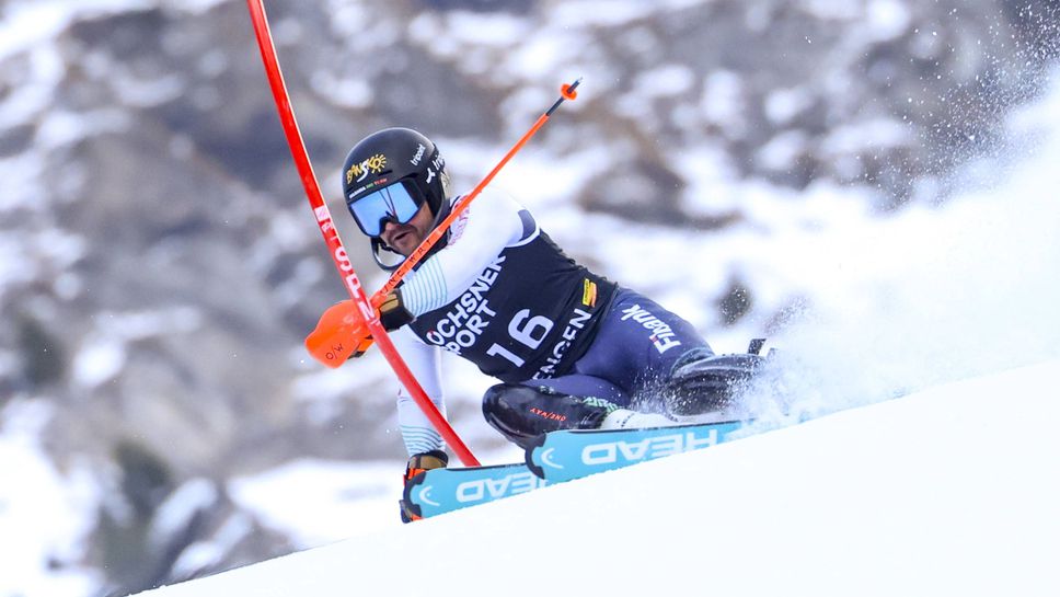 Най добрият български състезател в алпийските ски Алберт Попов не