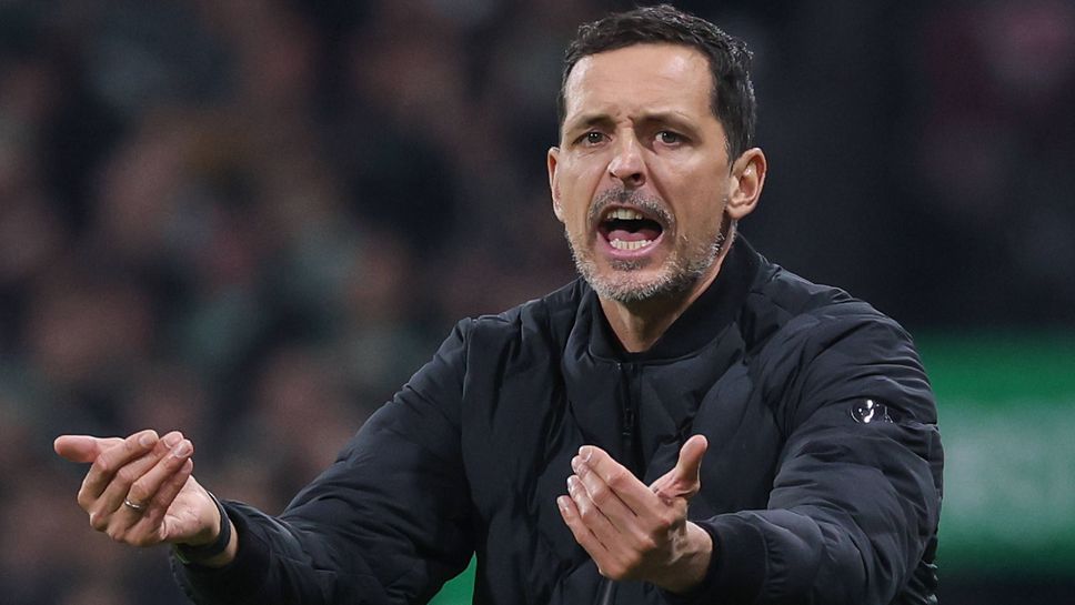 Айнтрахт Франкфурт уволни старши треньора си Дино Топмьолер съобщи официално