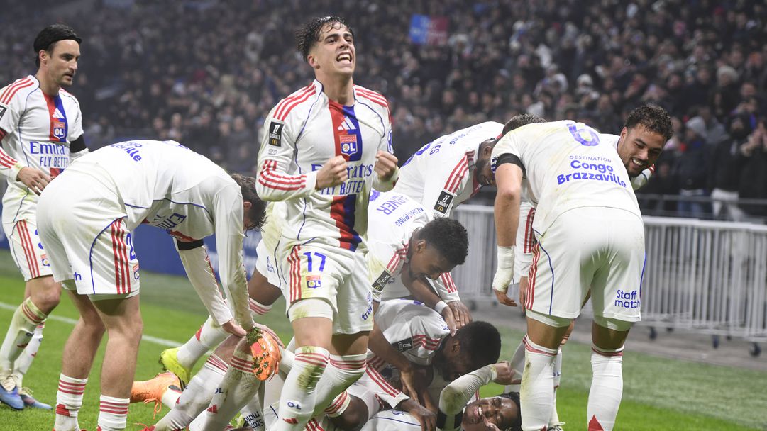 Лион надделя над 10 от Брест и се изкачи до четвъртата позиция