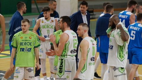 Берое достигна кота 100 срещу Черноморец