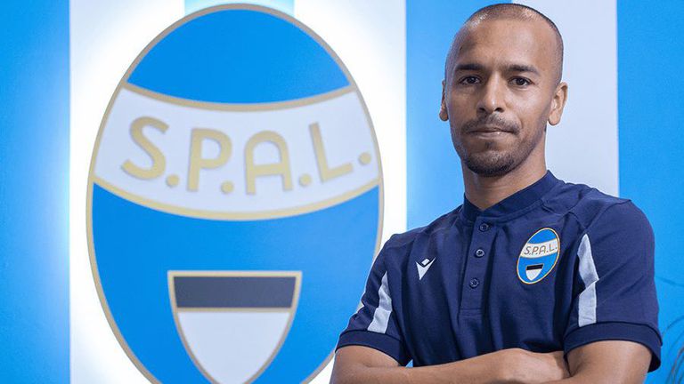  Царско село контракти халф от италианската Серия 