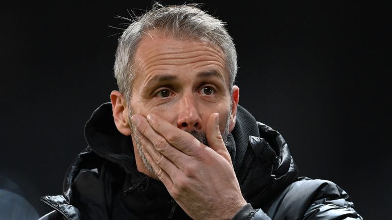 трябва да се справи с трудна задача в реванша от