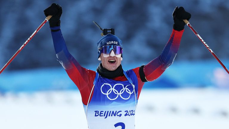 Йоханес Бьо се изравни с легендата Бьорндален с четвъртото си злато в Пекин 