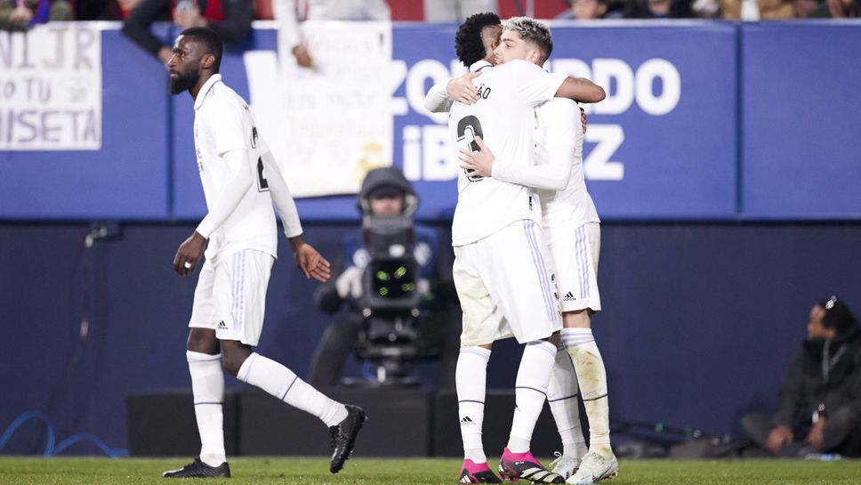 Реал Мадрид измъкна победата в Памплона и остава в борбата за титлата