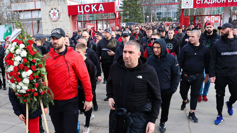 Множество привърженици на ЦСКА София се събраха на стадион