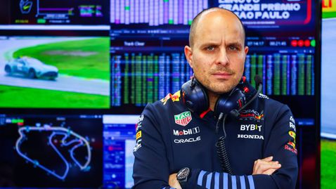 Ламбиазе е имал оферти от Астън Мартин и Уилямс