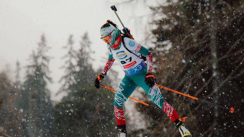 Лора Христова 13-а на Световното в Ленцерхайде, титла за Симон